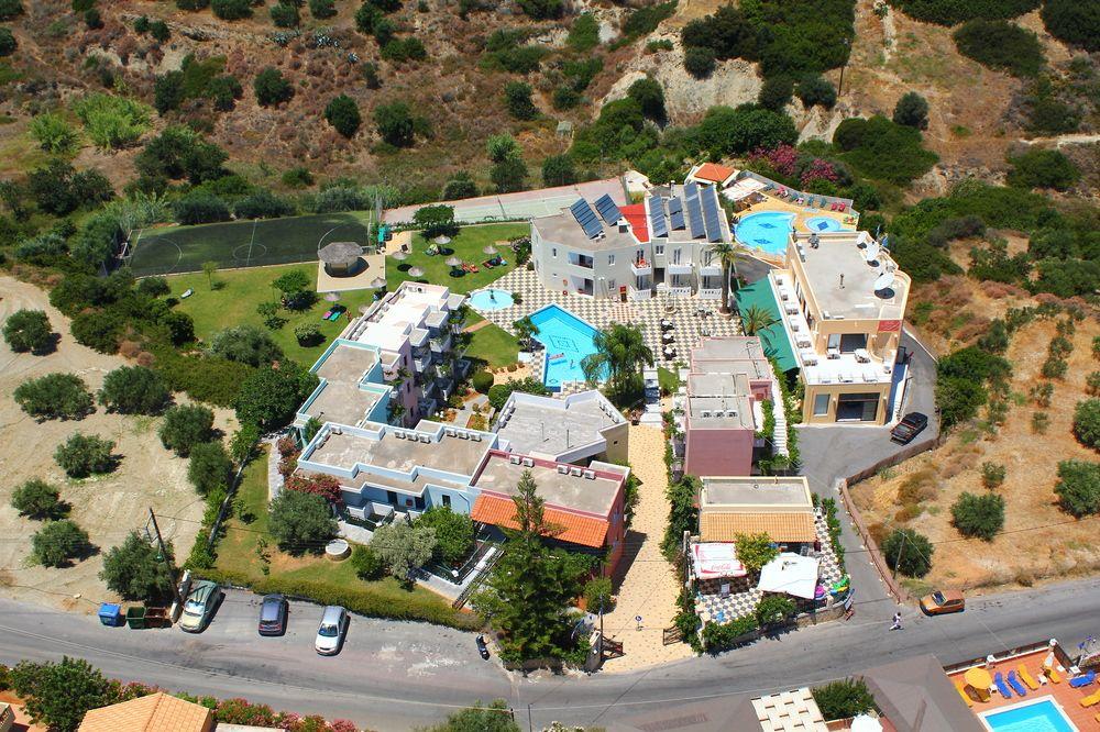 Bellos Hotel Apartments Херсонисос Екстериор снимка
