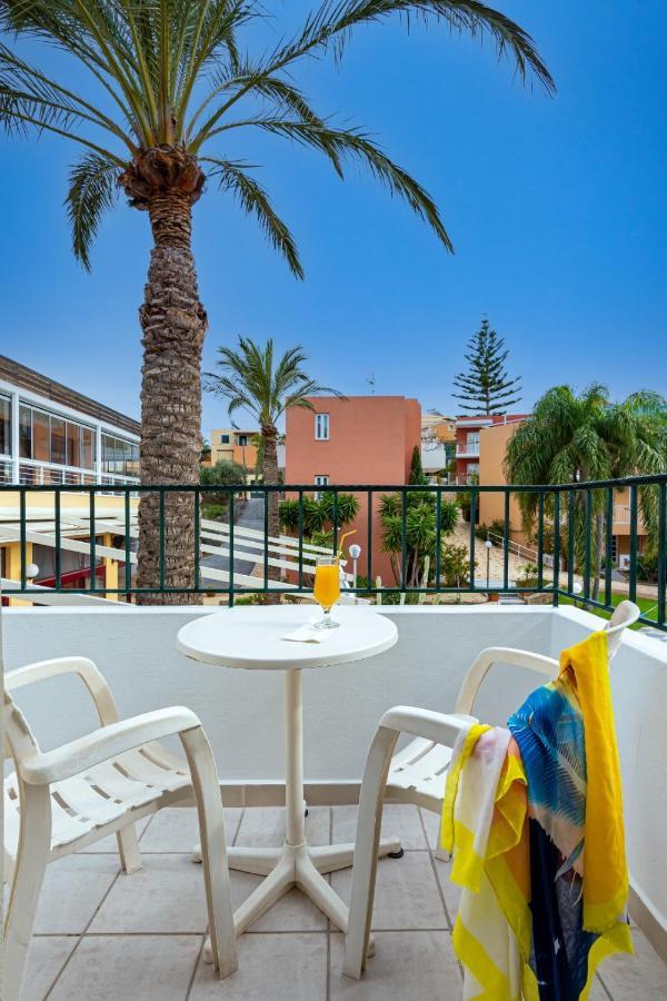 Bellos Hotel Apartments Херсонисос Екстериор снимка