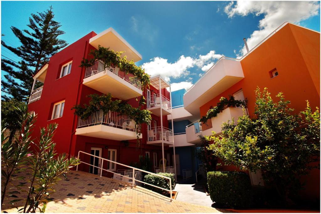 Bellos Hotel Apartments Херсонисос Екстериор снимка