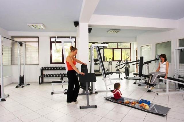 Bellos Hotel Apartments Херсонисос Екстериор снимка