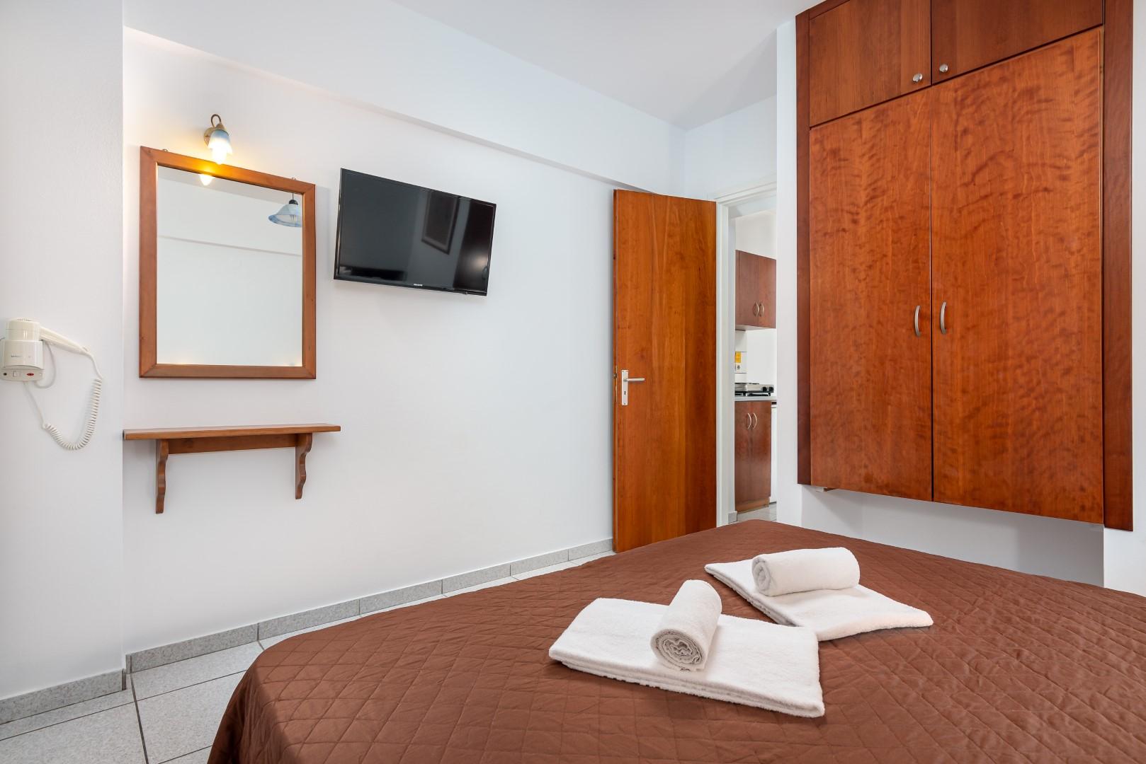 Bellos Hotel Apartments Херсонисос Екстериор снимка