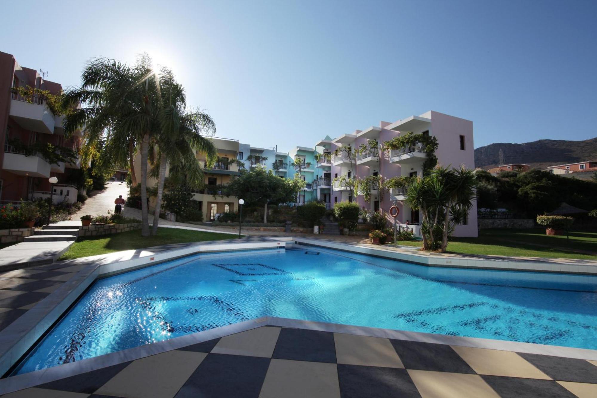 Bellos Hotel Apartments Херсонисос Екстериор снимка