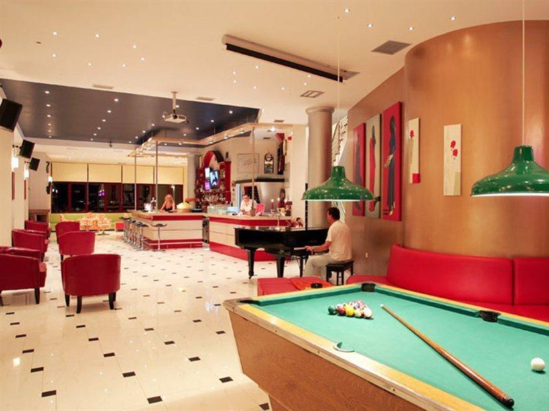 Bellos Hotel Apartments Херсонисос Екстериор снимка