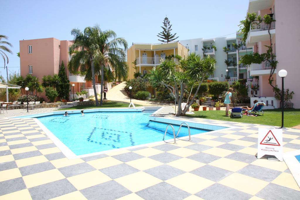 Bellos Hotel Apartments Херсонисос Екстериор снимка